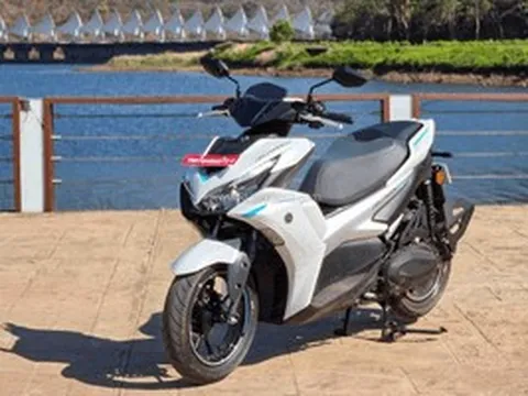 Yamaha ra mắt NVX chạy điện: Giữ dáng xe xăng, đi 117 km mỗi lần sạc