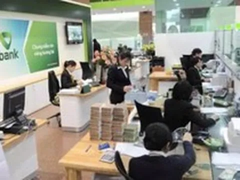 Vietcombank chia cổ tức năm 2025 bằng tiền mặt tỷ lệ 4,5%