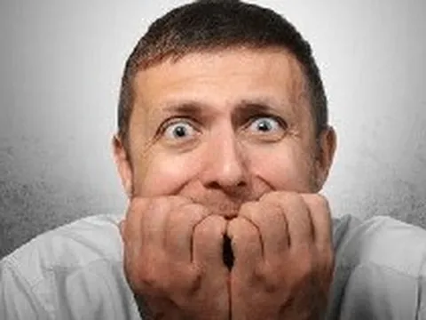 Một cổ phiếu bất động sản tăng "dựng đứng" 143% chỉ sau vài ngày trở lại sàn chứng khoán