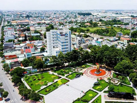 NHÌN LẠI BẤT SỰ THÀNH CÔNG CỦA DĨ AN: CÔNG THỨC “VÀNG” TẠO NÊN NHỮNG CƠN SỐT ĐẤT TỶ ĐÔ