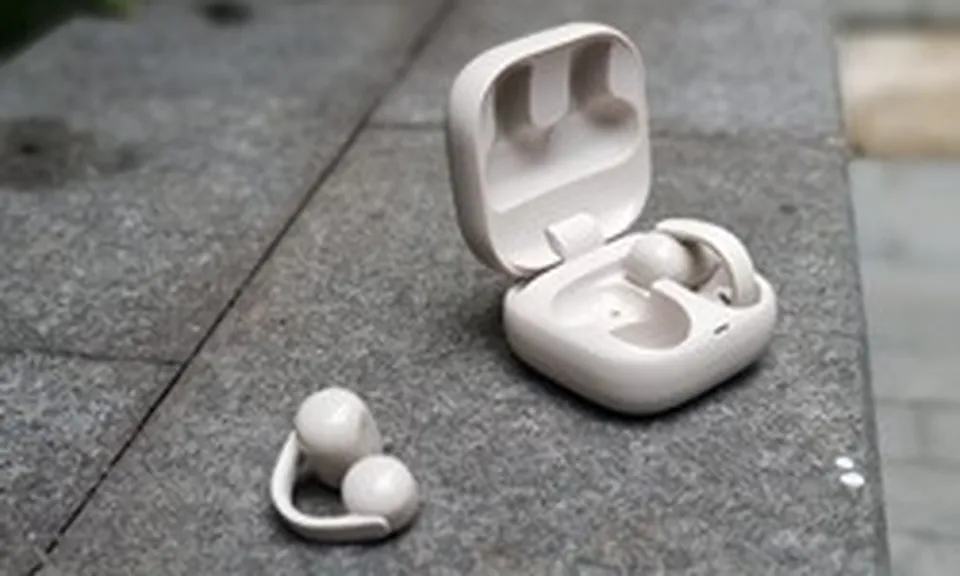 Sony LinkBuds Clip WF-LC900: Tai nghe cho người 'không muốn tách khỏi thế giới'